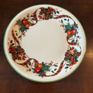 William James Fine Stoneware 10.5"Dinner Plate Christmas Ribbon Fruit Tartan